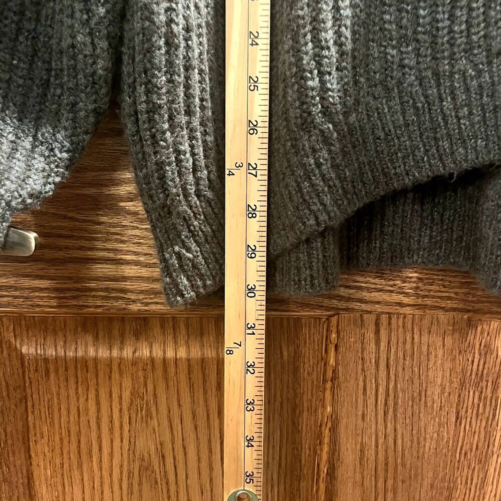 Old Navy Chunky Cable Knit Sweater Tunic Length Green Minimalist Neutral M Tall - Picture 4 of 7